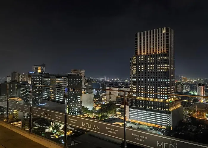 Unit With Balcony At The Median セブ市