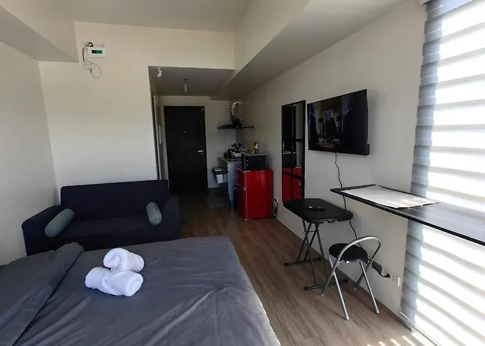 アパート Unit With Balcony At The Median