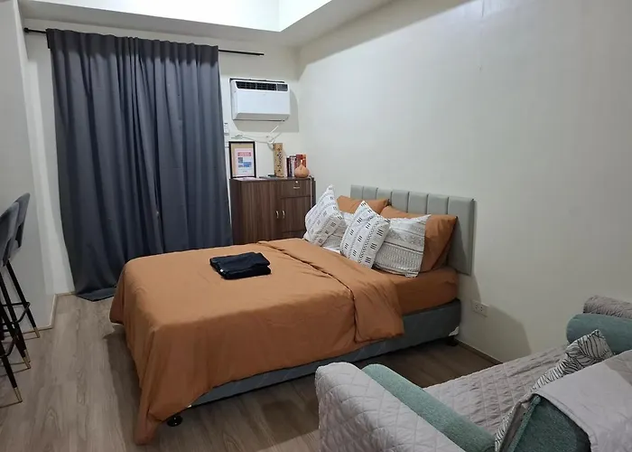アパート Unit With Balcony At The Median セブ市