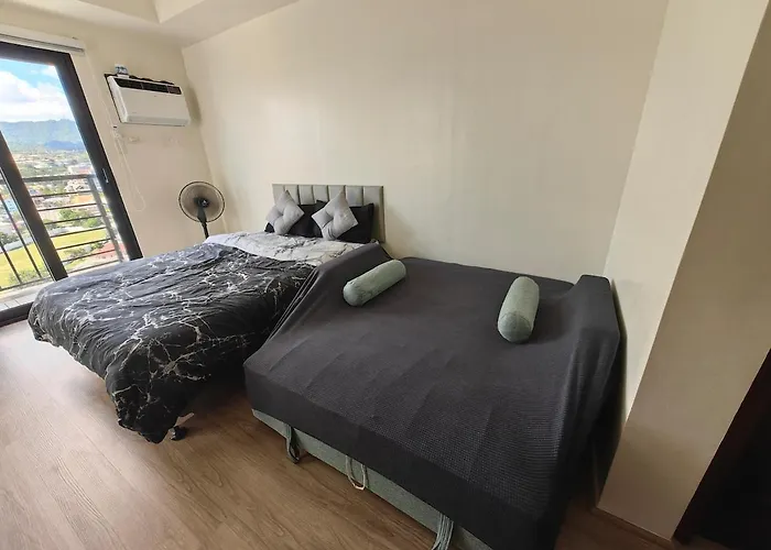 Unit With Balcony At The Median * セブ市